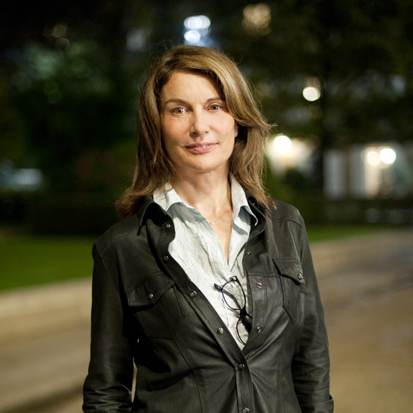 Véronique Bizot, Ecrivain. Lauréate du Prix du Style 2011. Photographie © Sacha Lenormand